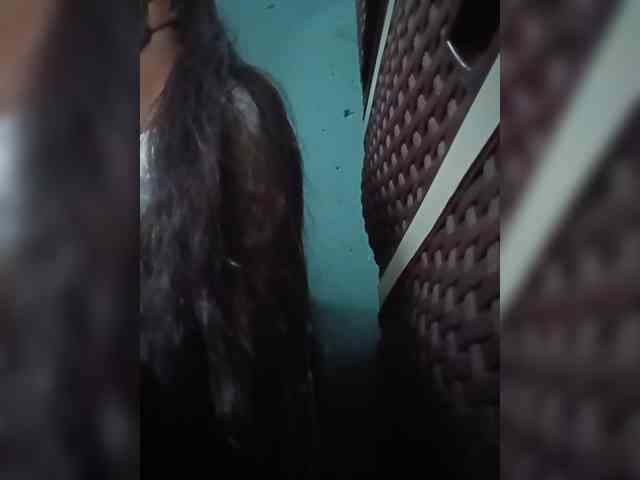 MystiqueMiss webcam