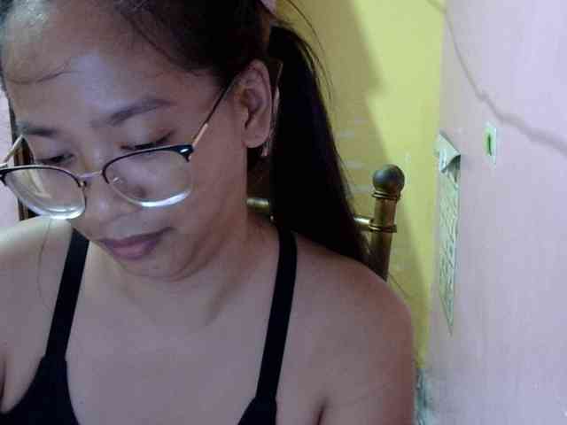 MystiqueMiss webcam