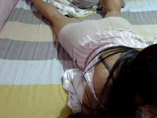 MystiqueMiss webcam