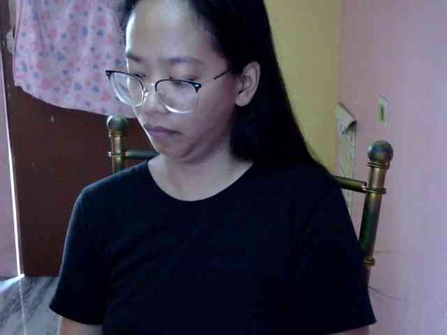 MystiqueMiss webcam