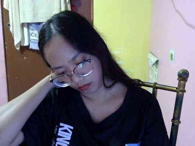 MystiqueMiss webcam