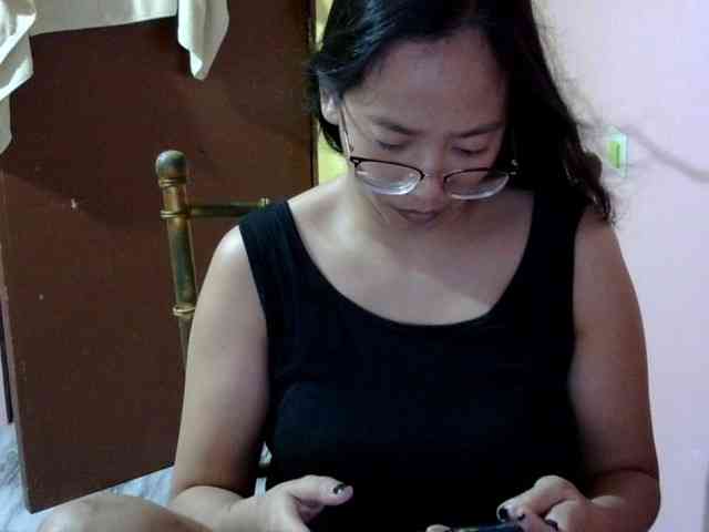 MystiqueMiss webcam