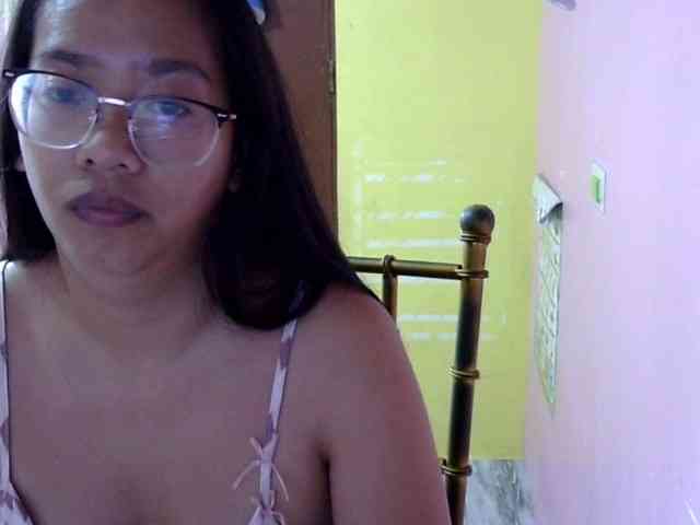 MystiqueMiss webcam