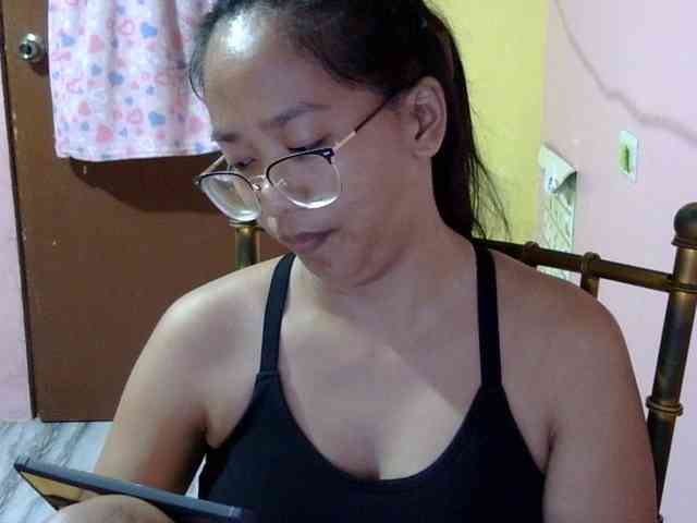 MystiqueMiss webcam