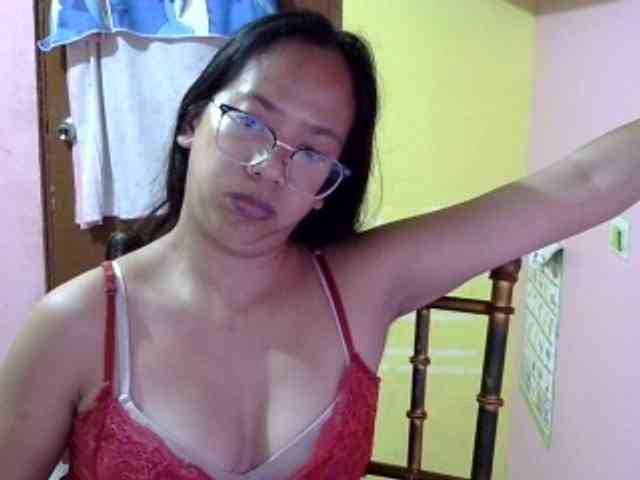MystiqueMiss webcam