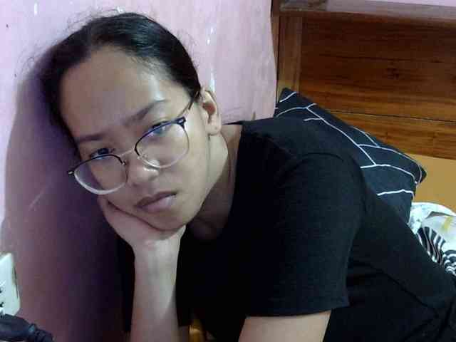 MystiqueMiss webcam