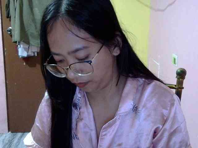 MystiqueMiss webcam