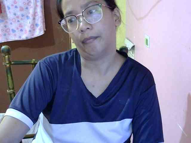 MystiqueMiss webcam