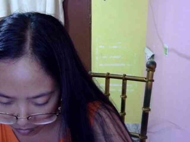 MystiqueMiss webcam