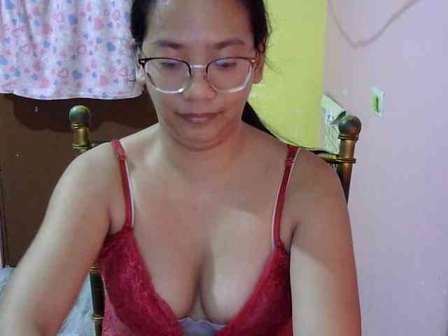 MystiqueMiss webcam