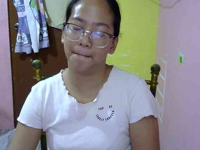 MystiqueMiss webcam