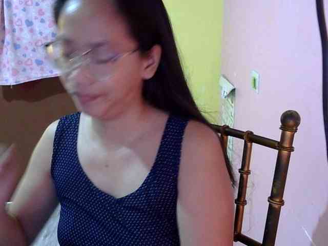 MystiqueMiss webcam
