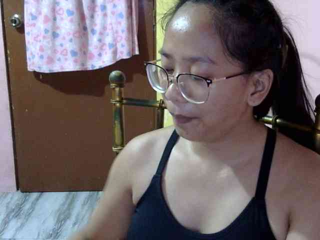 MystiqueMiss webcam