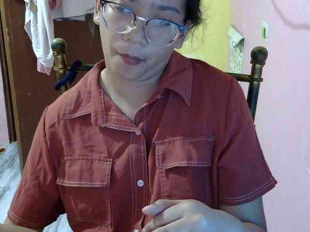 MystiqueMiss webcam
