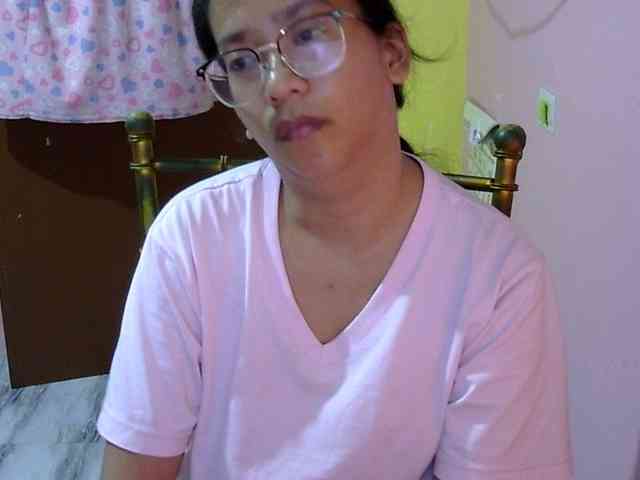 MystiqueMiss webcam