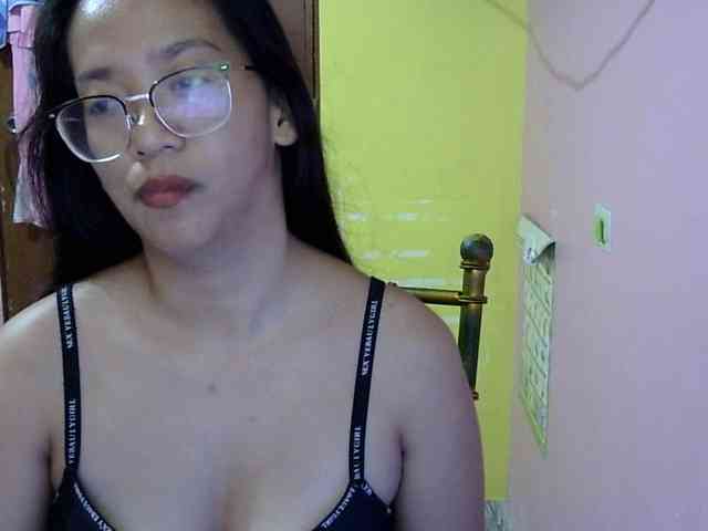 MystiqueMiss webcam