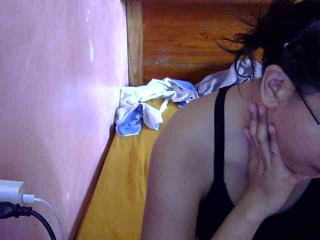 MystiqueMiss webcam