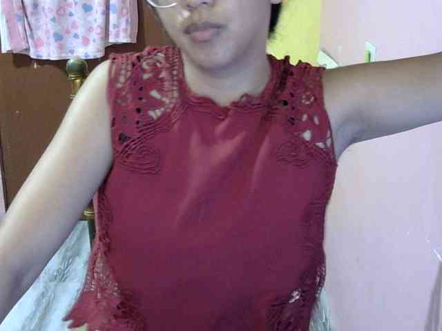 MystiqueMiss webcam
