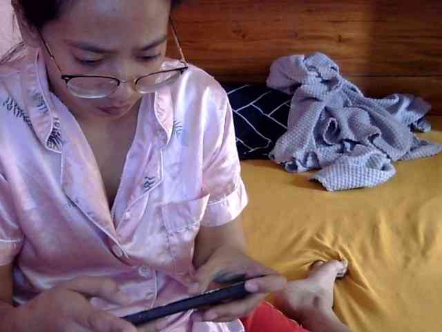MystiqueMiss webcam