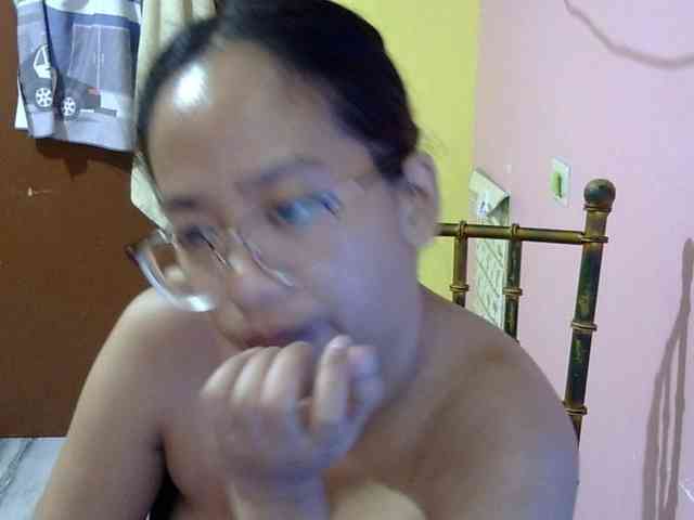 MystiqueMiss webcam