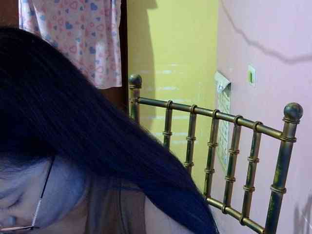 MystiqueMiss webcam