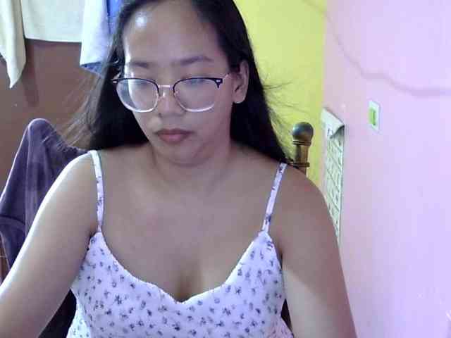 MystiqueMiss webcam
