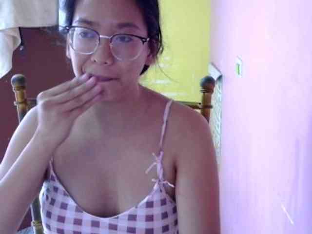 MystiqueMiss webcam