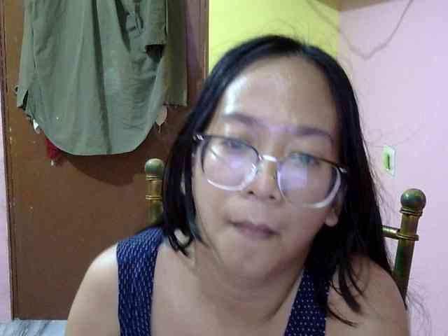 MystiqueMiss webcam