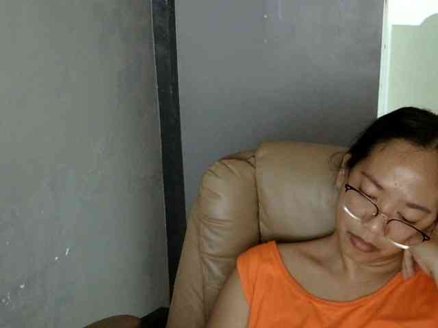 MystiqueMiss webcam