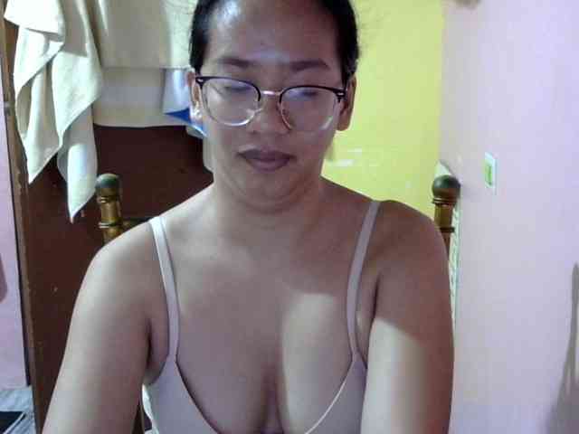 MystiqueMiss webcam