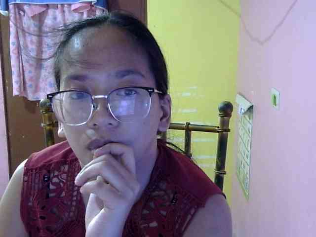 MystiqueMiss webcam