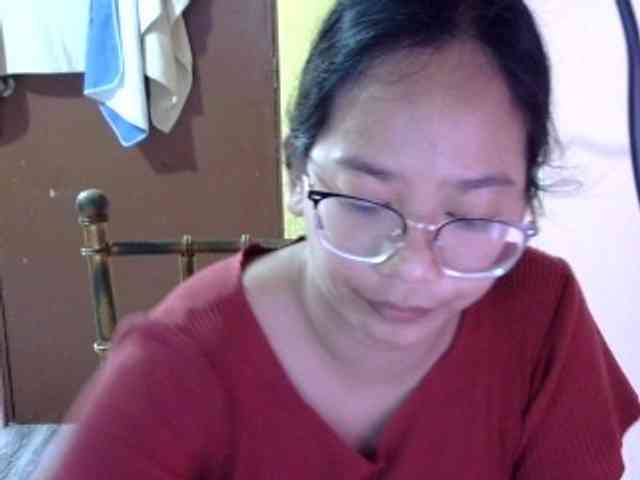 MystiqueMiss webcam