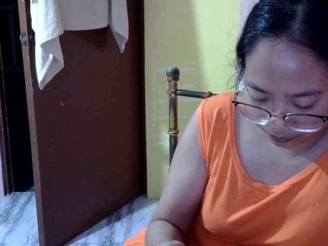 MystiqueMiss webcam