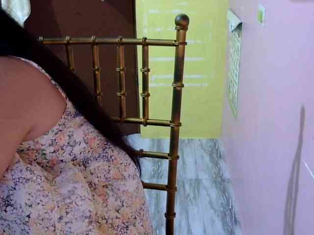 MystiqueMiss webcam