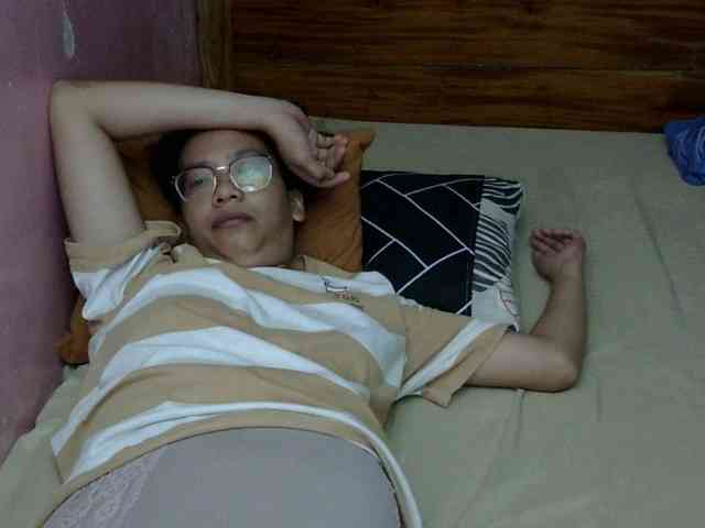 MystiqueMiss webcam