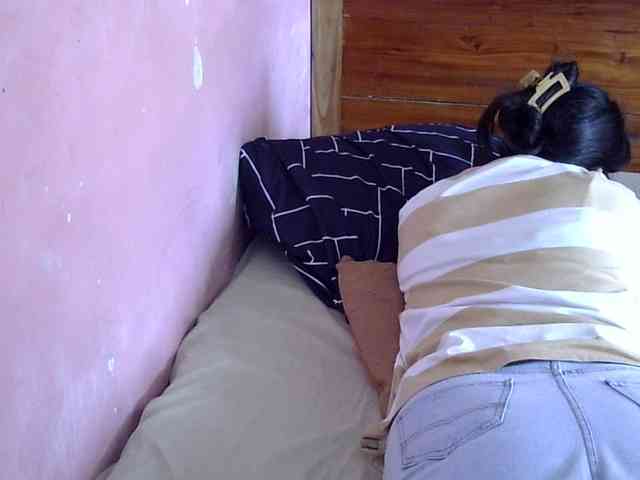 MystiqueMiss webcam