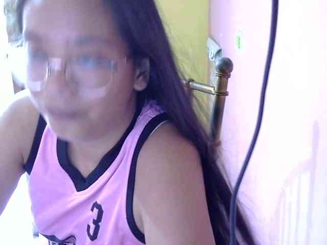 MystiqueMiss webcam