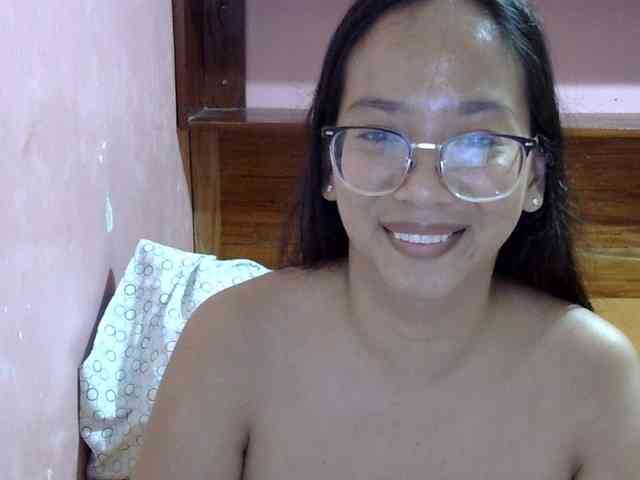 MystiqueMiss webcam