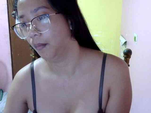 MystiqueMiss webcam