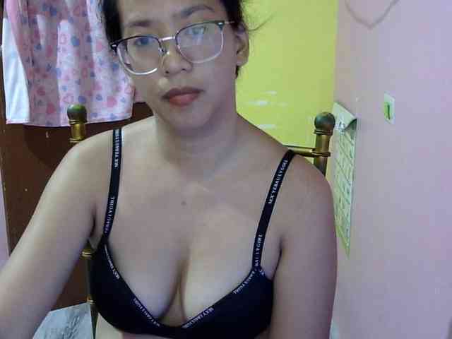 MystiqueMiss webcam