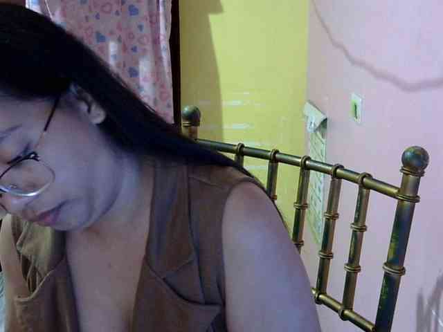 MystiqueMiss webcam