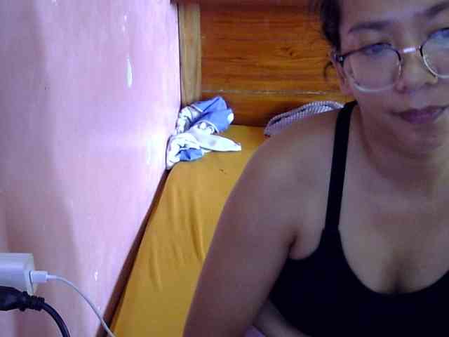 MystiqueMiss webcam