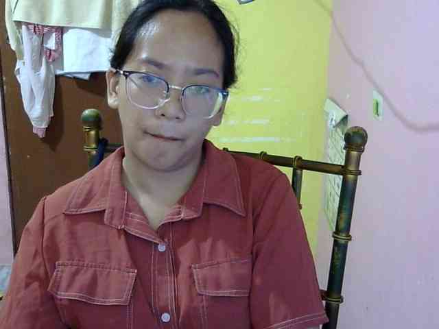 MystiqueMiss webcam