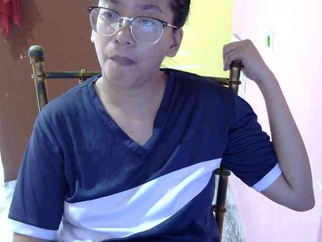 MystiqueMiss webcam