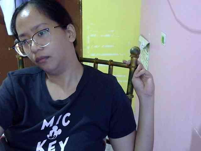 MystiqueMiss webcam