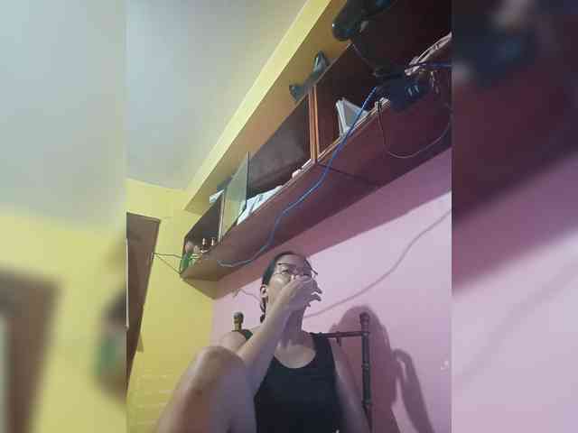MystiqueMiss webcam