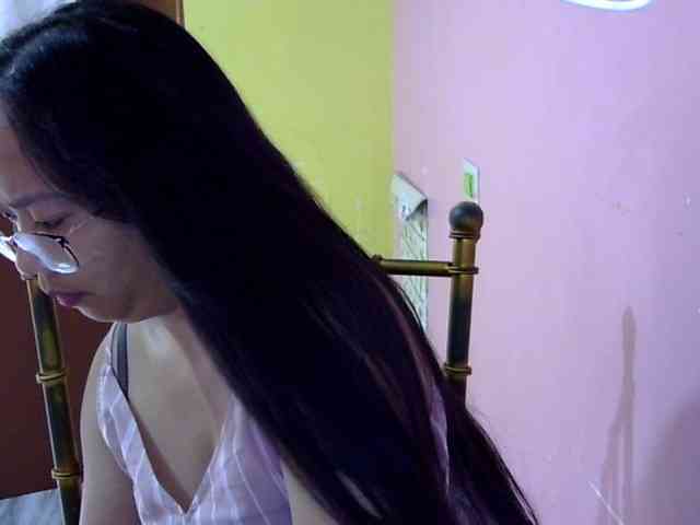 MystiqueMiss webcam