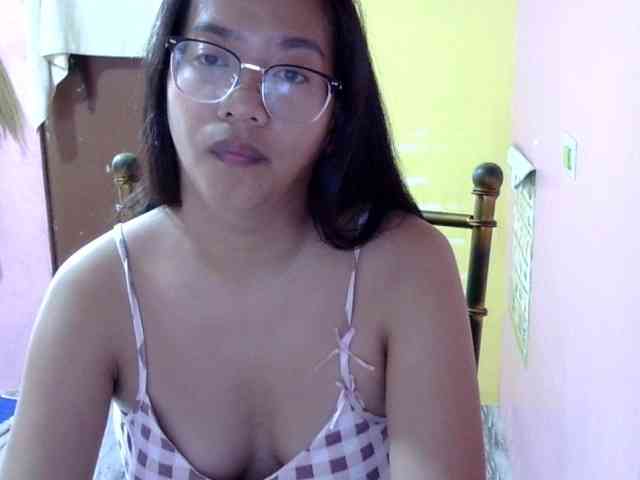 MystiqueMiss webcam
