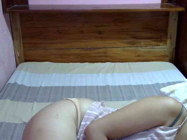 MystiqueMiss webcam