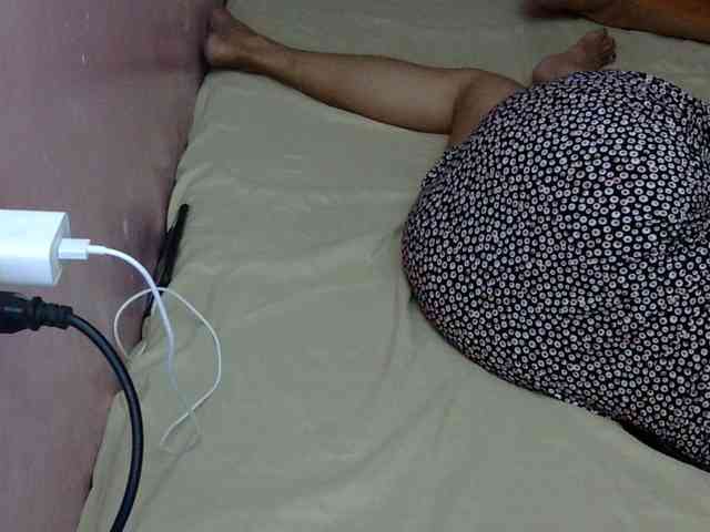MystiqueMiss webcam